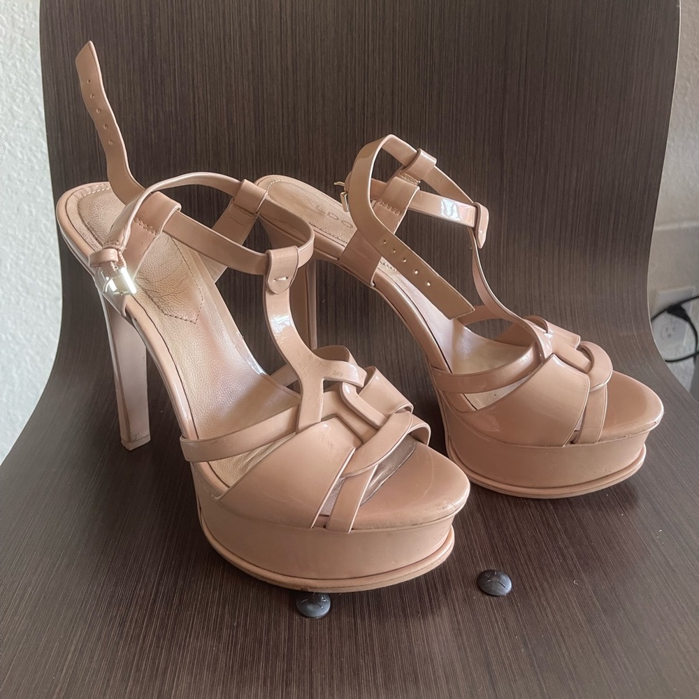 Also heels